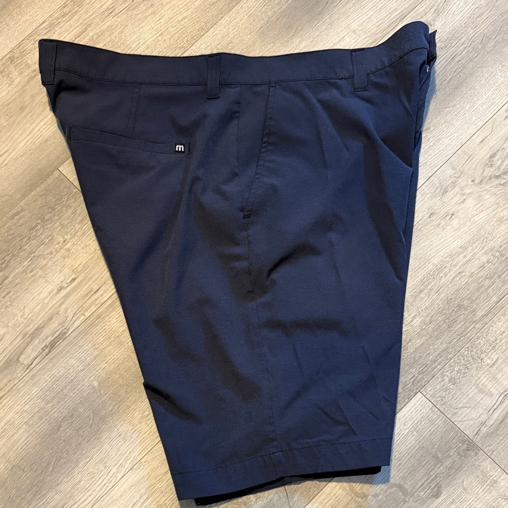 Travis Mathew golf shirts size 36